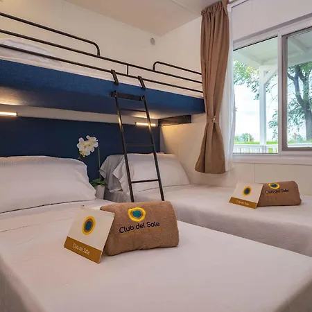 Mobilehome In 53448 *